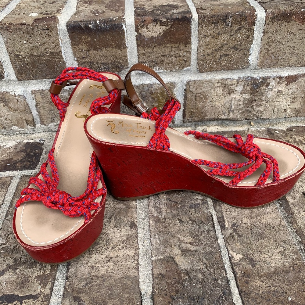 Miss Trish of Capri for Target Sandals Platform 7